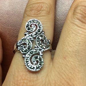 Park Lane Antique Lace Ring